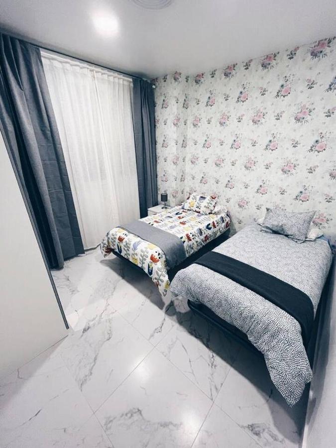 Apartamento Kenoa Metropolitano Madrid Bagian luar foto